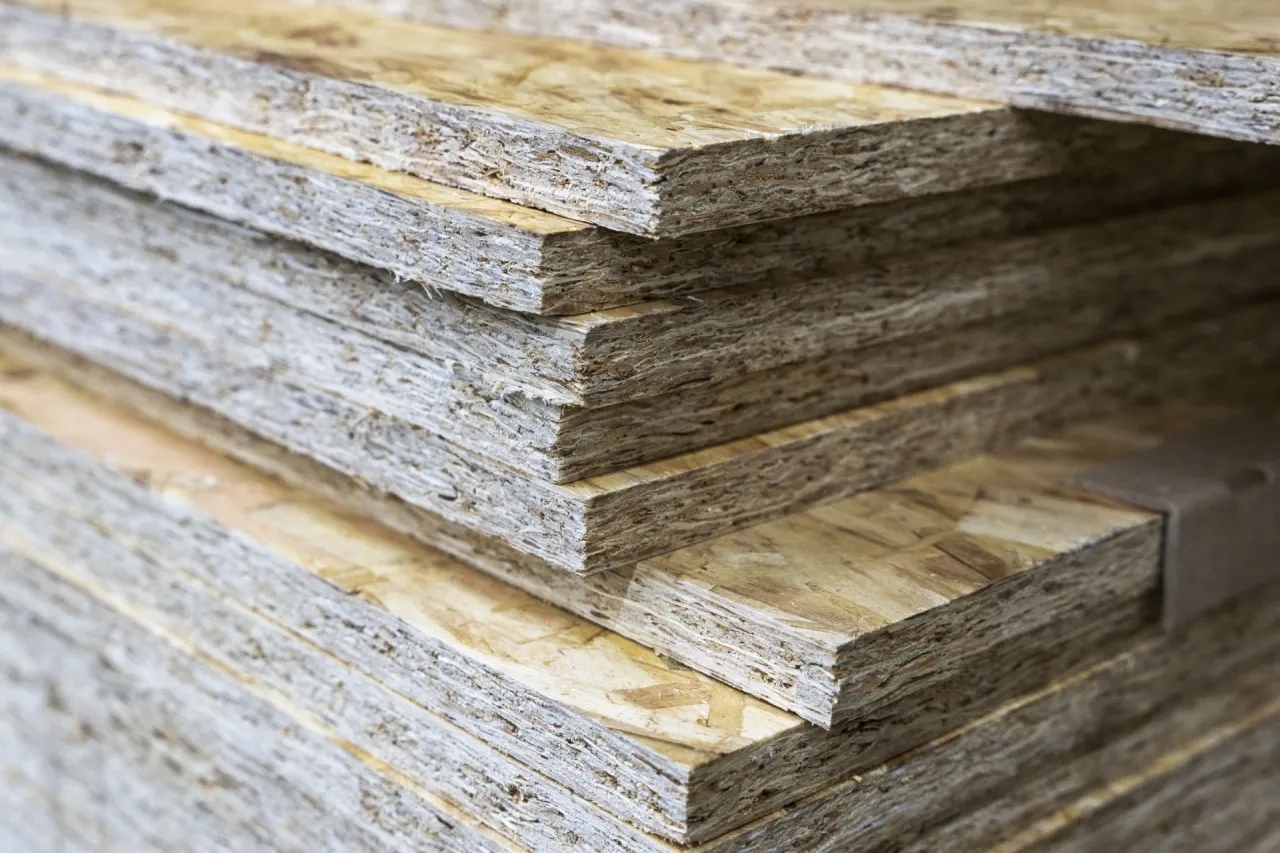 Jaka grubość płyty osb na podłogę strychu? Uniknij błędów w wyborze