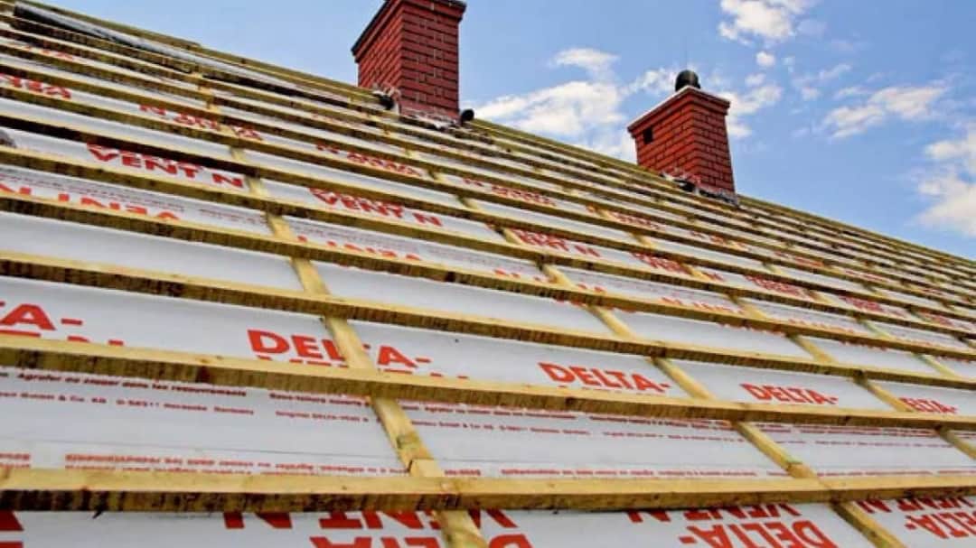 Co ile łaty pod dachówkę? Uniknij kosztownych błędów w montażu