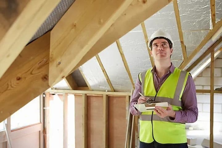 Jak zrobić poddasze użytkowe: uniknij kosztownych błędów w adaptacji